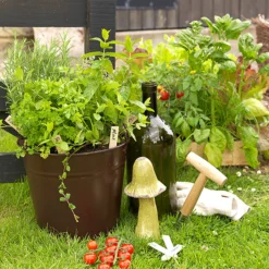 Rust-Oleum Universal Oil Rubbed Bronze Effect Multi-surface Spray Paint, 400ml -Rust-Oleum rust oleum universal oil rubbed bronze effect multi surface spray paint 400ml5013296951081 01i bq